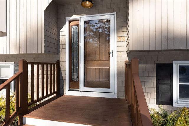 32 Olde Farm Road, Easton, MA 02375