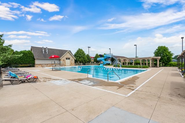 748 Cashmere Lane, Elgin, IL 60124