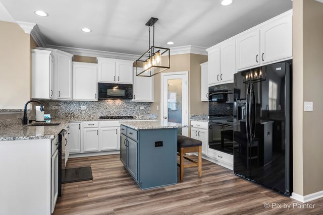 748 Cashmere Lane, Elgin, IL 60124