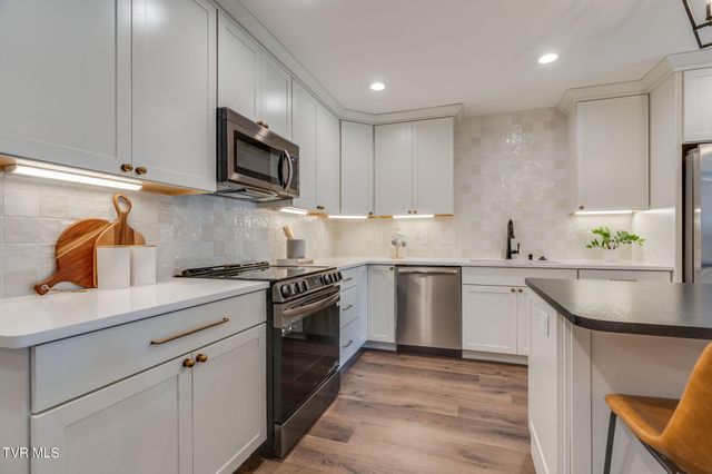 1032 Mitchell Road, Kingsport, TN 37663