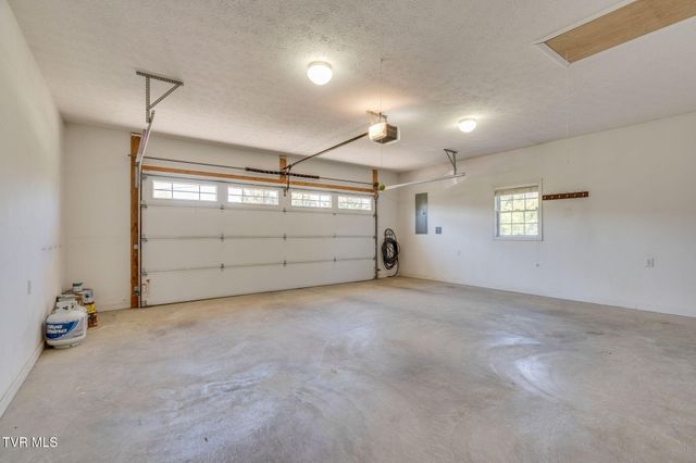 1032 Mitchell Road, Kingsport, TN 37663