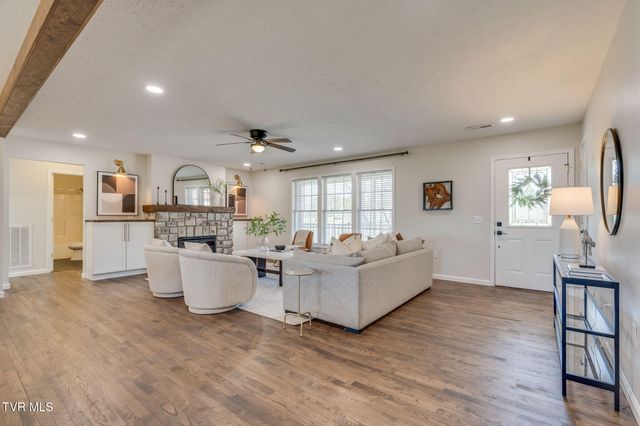 1032 Mitchell Road, Kingsport, TN 37663