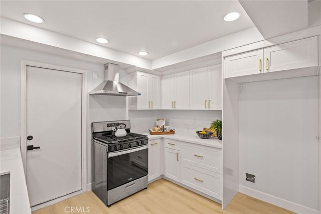 14892 Braeburn, Tustin, CA 92780