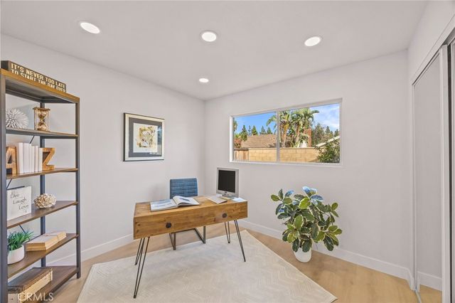 14892 Braeburn, Tustin, CA 92780