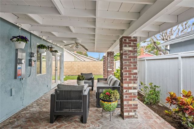 14892 Braeburn, Tustin, CA 92780
