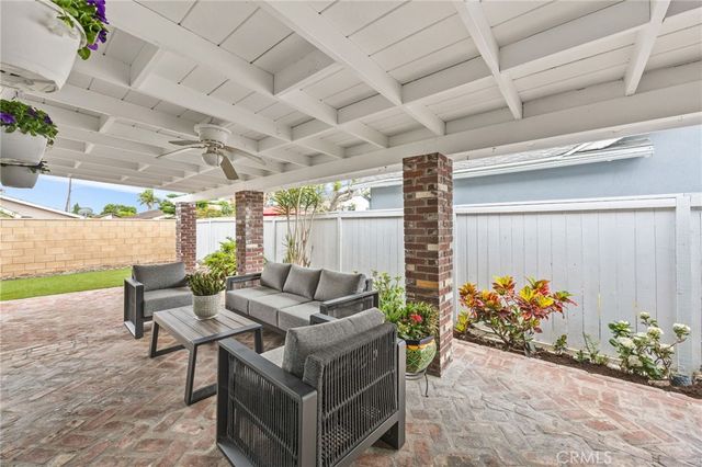14892 Braeburn, Tustin, CA 92780