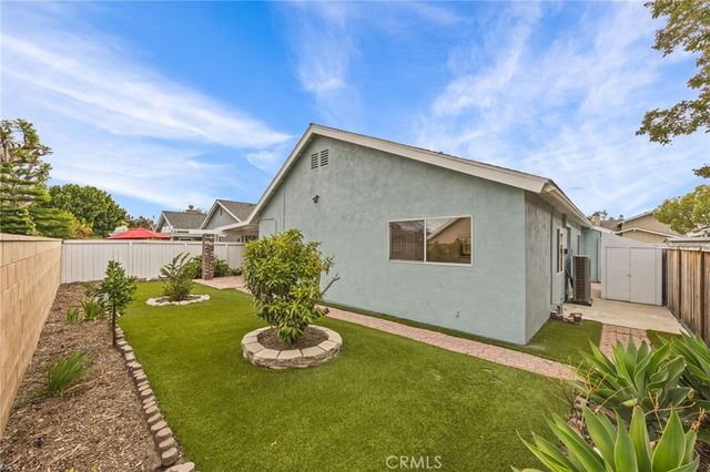 14892 Braeburn, Tustin, CA 92780