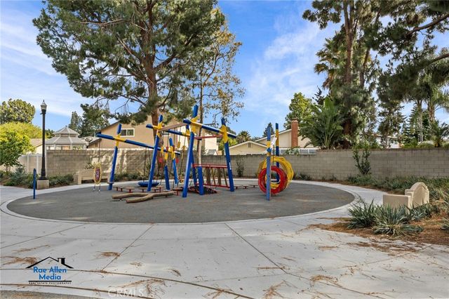 14892 Braeburn, Tustin, CA 92780