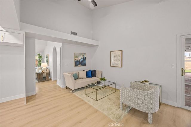 14892 Braeburn, Tustin, CA 92780