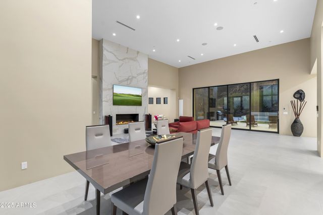 6816 E Stagecoach Pass --, Carefree, AZ 85377