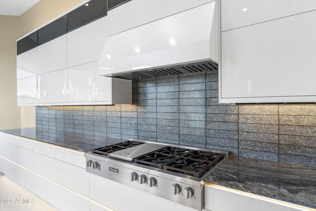 6816 E Stagecoach Pass --, Carefree, AZ 85377