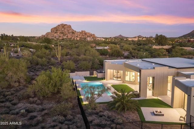 6816 E Stagecoach Pass --, Carefree, AZ 85377