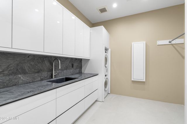 6816 E Stagecoach Pass --, Carefree, AZ 85377