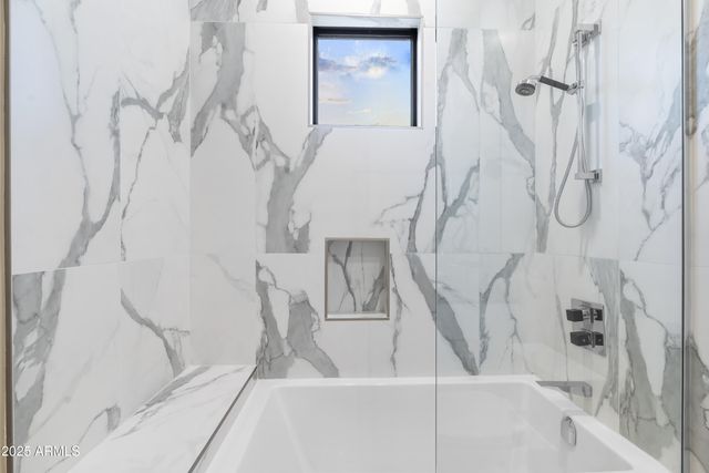 6816 E Stagecoach Pass --, Carefree, AZ 85377