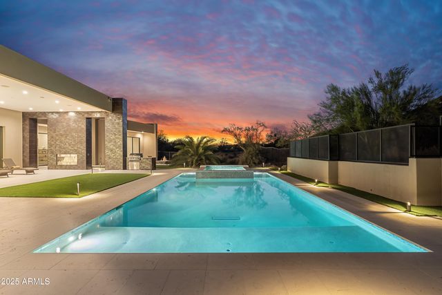 6816 E Stagecoach Pass --, Carefree, AZ 85377