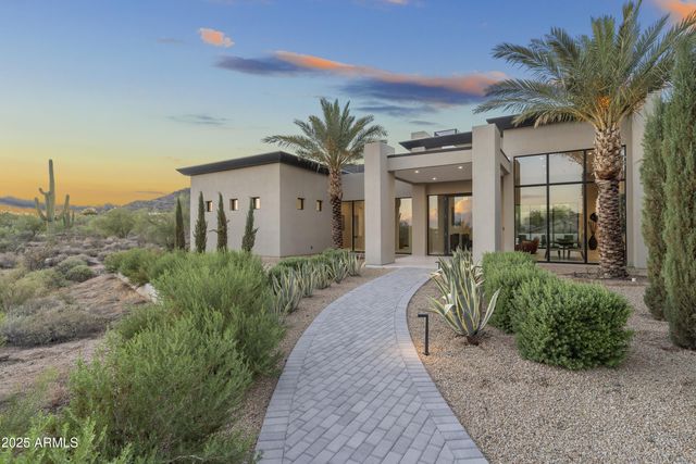 6816 E Stagecoach Pass --, Carefree, AZ 85377