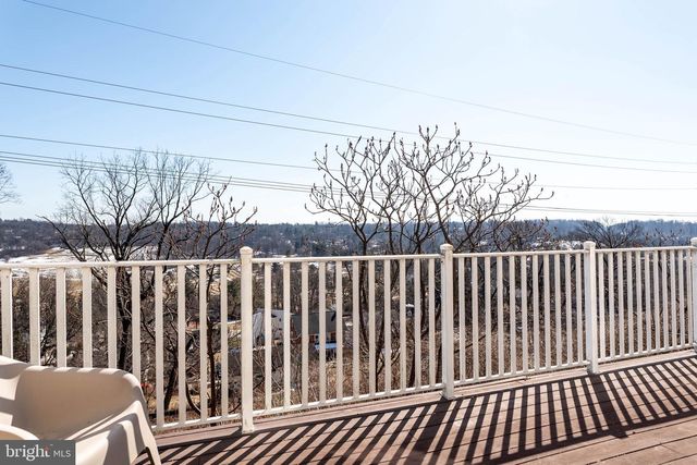 149 TIMOTHY CIR, Wayne, PA 19087