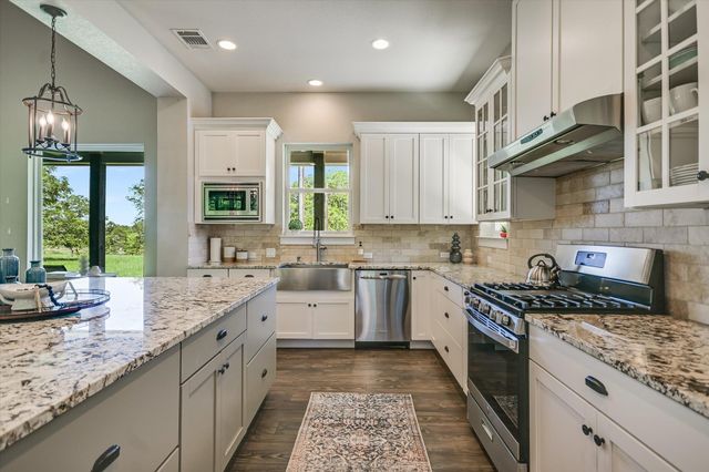 2700 Flite Acres RD, Wimberley, TX 78676