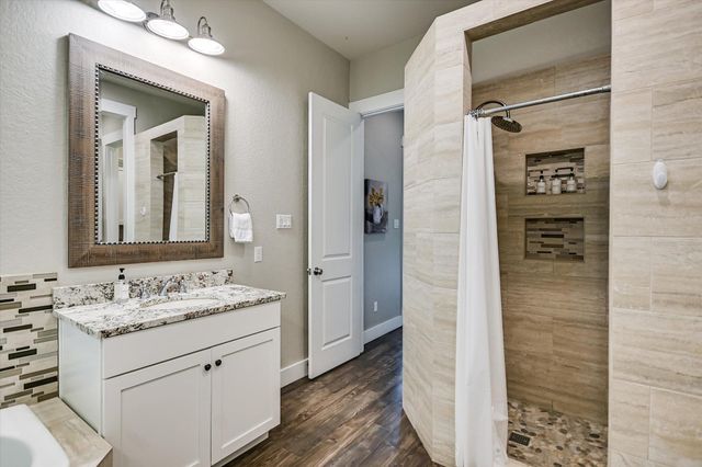 2700 Flite Acres RD, Wimberley, TX 78676