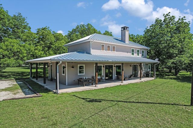 2700 Flite Acres RD, Wimberley, TX 78676