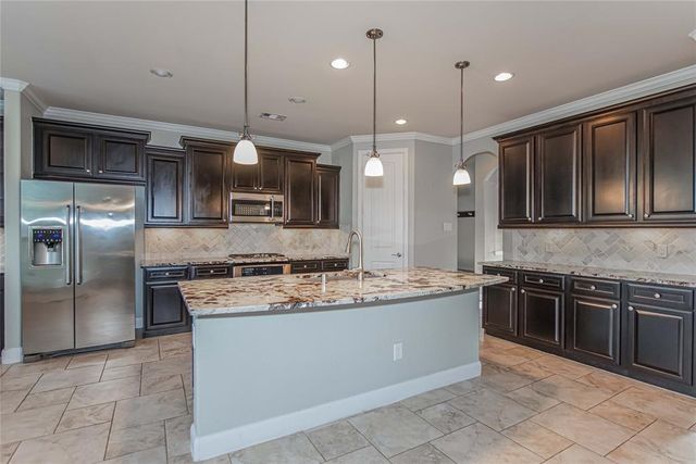 17938 Fernwood Bend Drive, Tomball, TX 77377