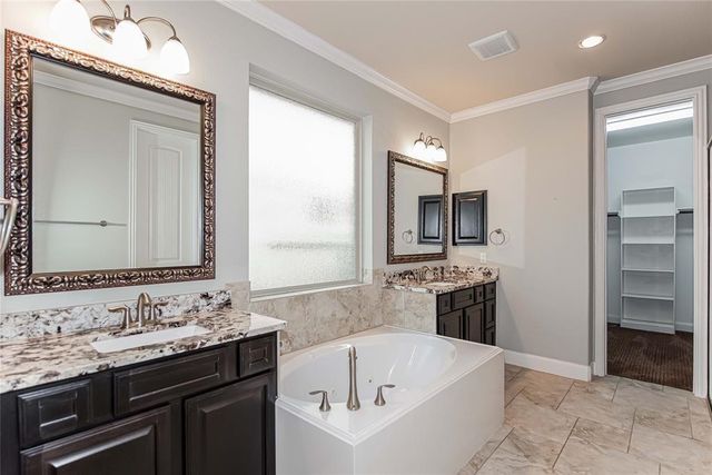 17938 Fernwood Bend Drive, Tomball, TX 77377