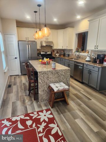 18763 TRIDENT SQ, Leesburg, VA 20176
