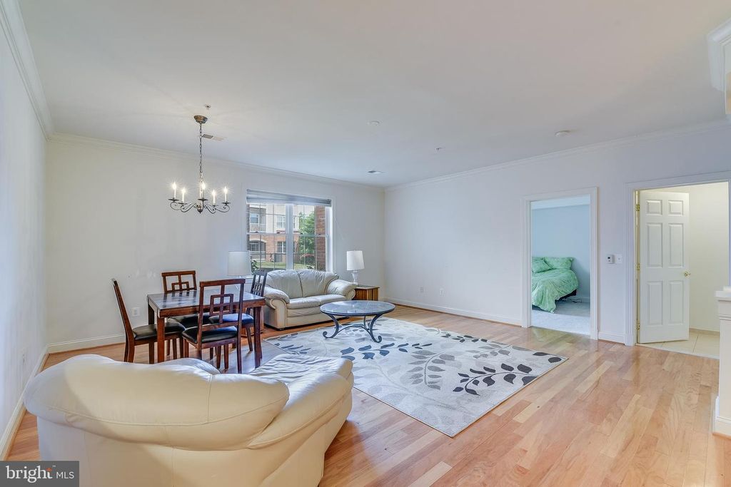 Image 14 of property listing at 8535 VETERANS HWY #104, Millersville, MD 21108