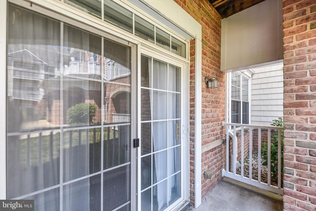 Image 4 of property listing at 8535 VETERANS HWY #104, Millersville, MD 21108