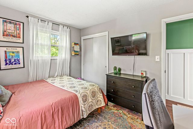 2932 Parr Drive, Indianapolis, IN 46220
