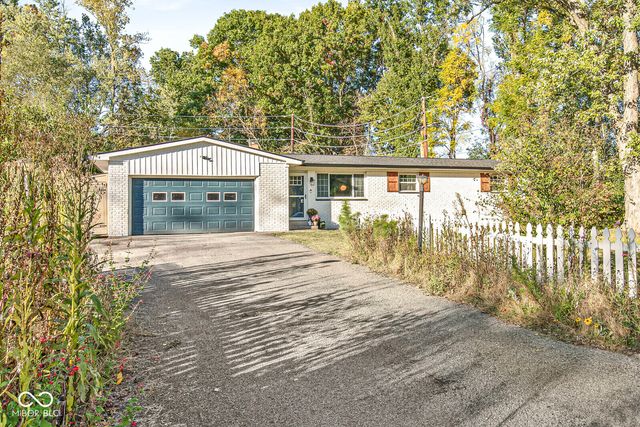 2932 Parr Drive, Indianapolis, IN 46220