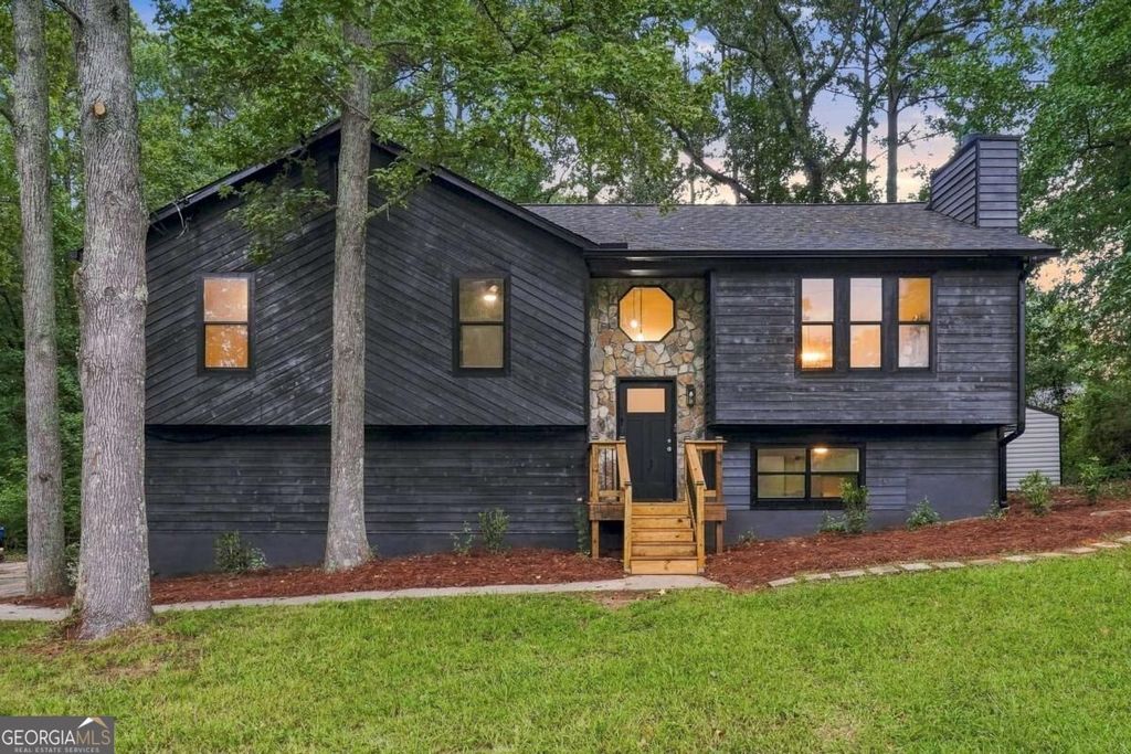6311 Stoney Court, Austell, GA 30168