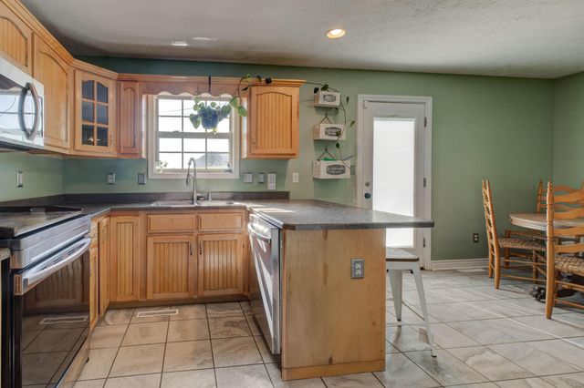 2078 Jd Circle, Berea, KY 40403