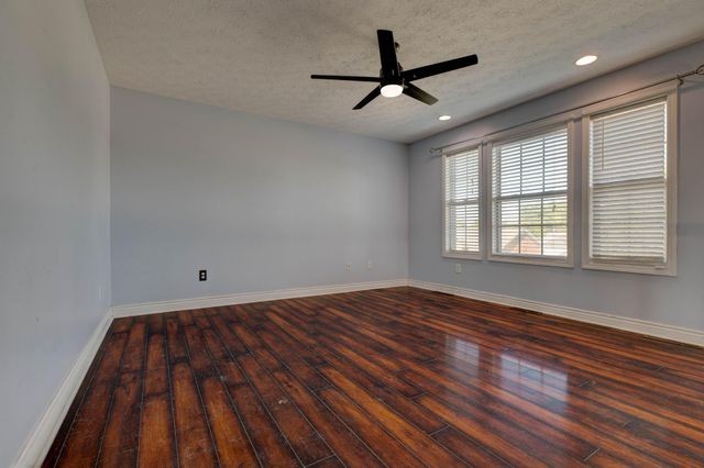 2078 Jd Circle, Berea, KY 40403