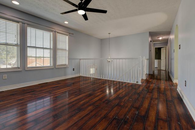 2078 Jd Circle, Berea, KY 40403