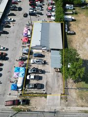 5250 W Commerce, San Antonio, TX 78237