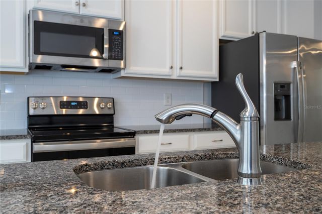 6212 ARALIA IVY LANE, Winter Garden, FL 34787