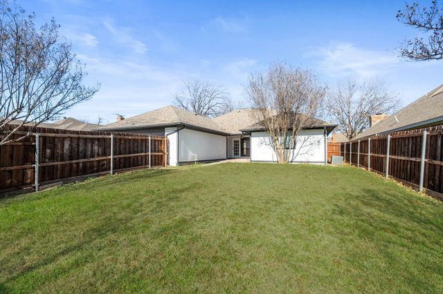 1518 Barclay Drive, Carrollton, TX 75007