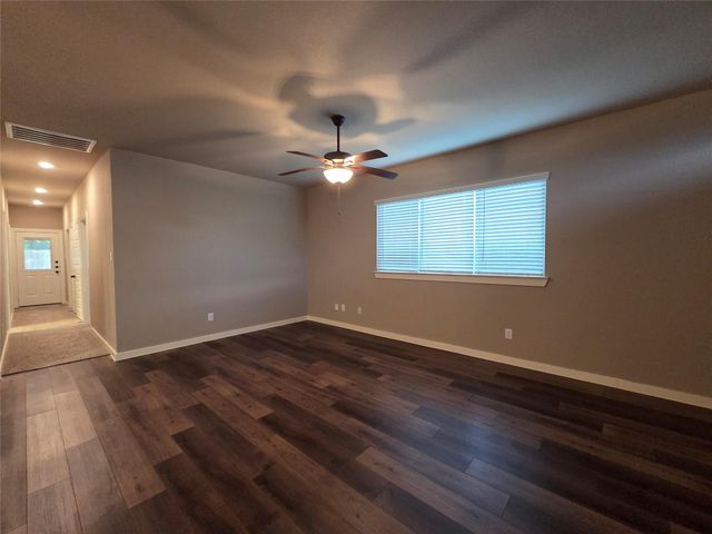 9737 Grosbeak Lane, Magnolia, TX 77354