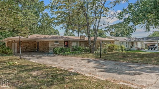 1106 Cardinal Road, Jonesboro, AR 72401
