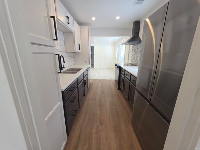 1826 Madison Avenue, Evansville, IN 47714