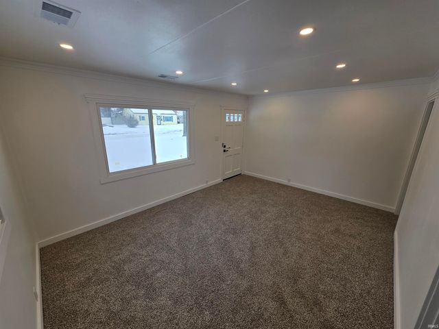 1826 Madison Avenue, Evansville, IN 47714