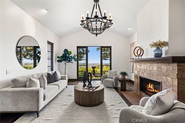 11321 Reservoir Road, North Tustin, CA 92705