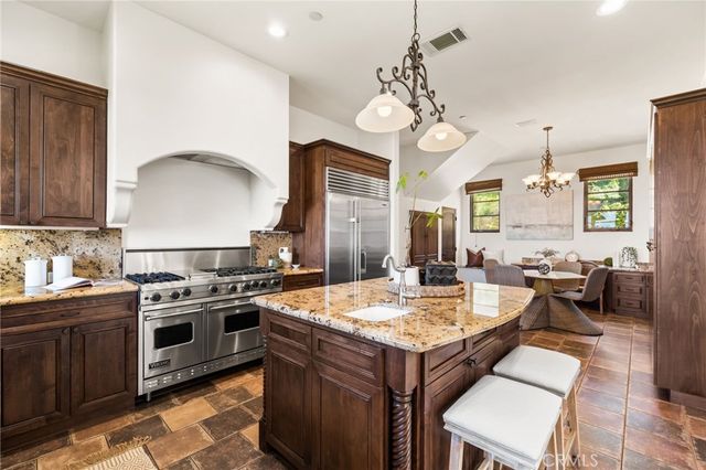 11321 Reservoir Road, North Tustin, CA 92705