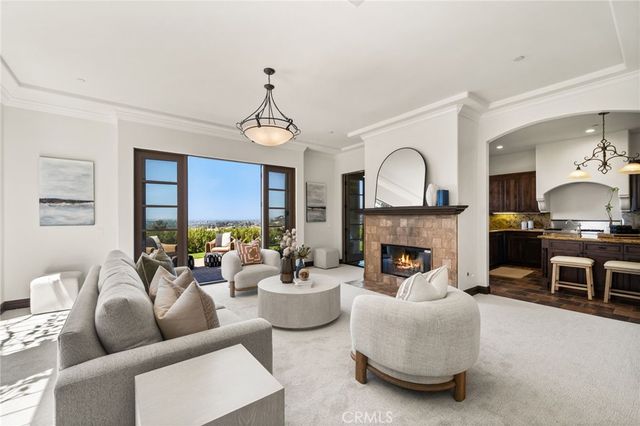 11321 Reservoir Road, North Tustin, CA 92705