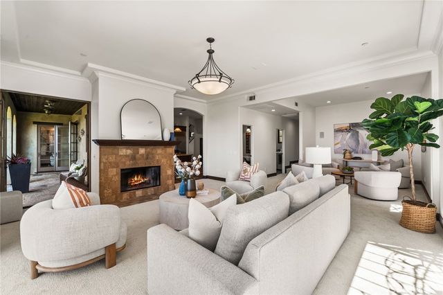 11321 Reservoir Road, North Tustin, CA 92705