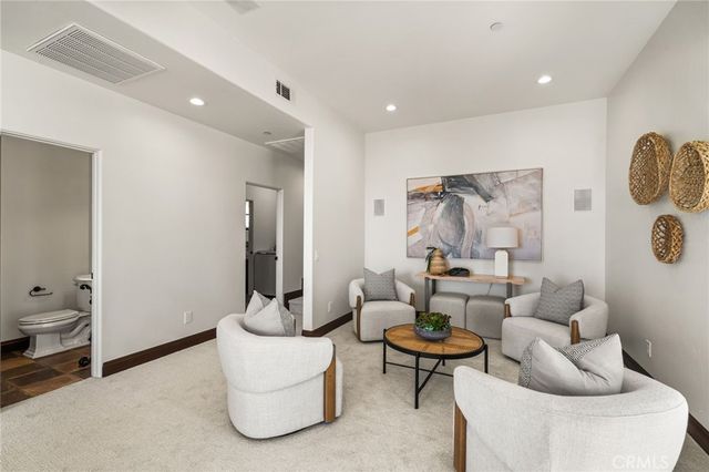 11321 Reservoir Road, North Tustin, CA 92705