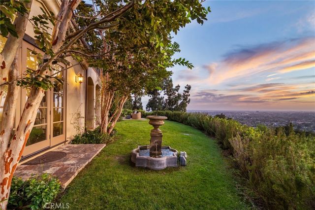11321 Reservoir Road, North Tustin, CA 92705