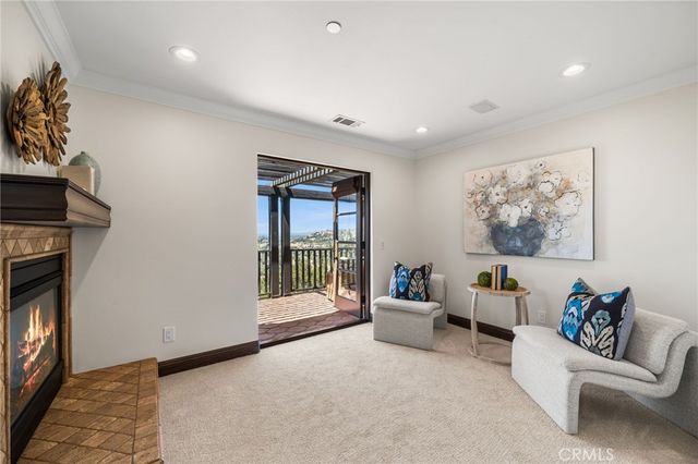 11321 Reservoir Road, North Tustin, CA 92705