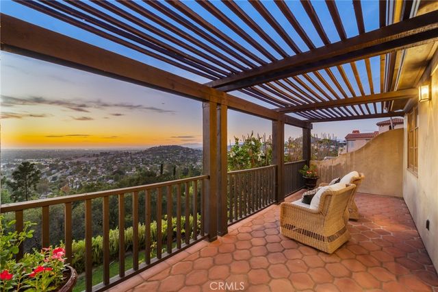 11321 Reservoir Road, North Tustin, CA 92705